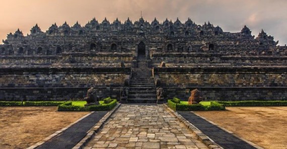 Sejarah Singkat Candi Borobudur